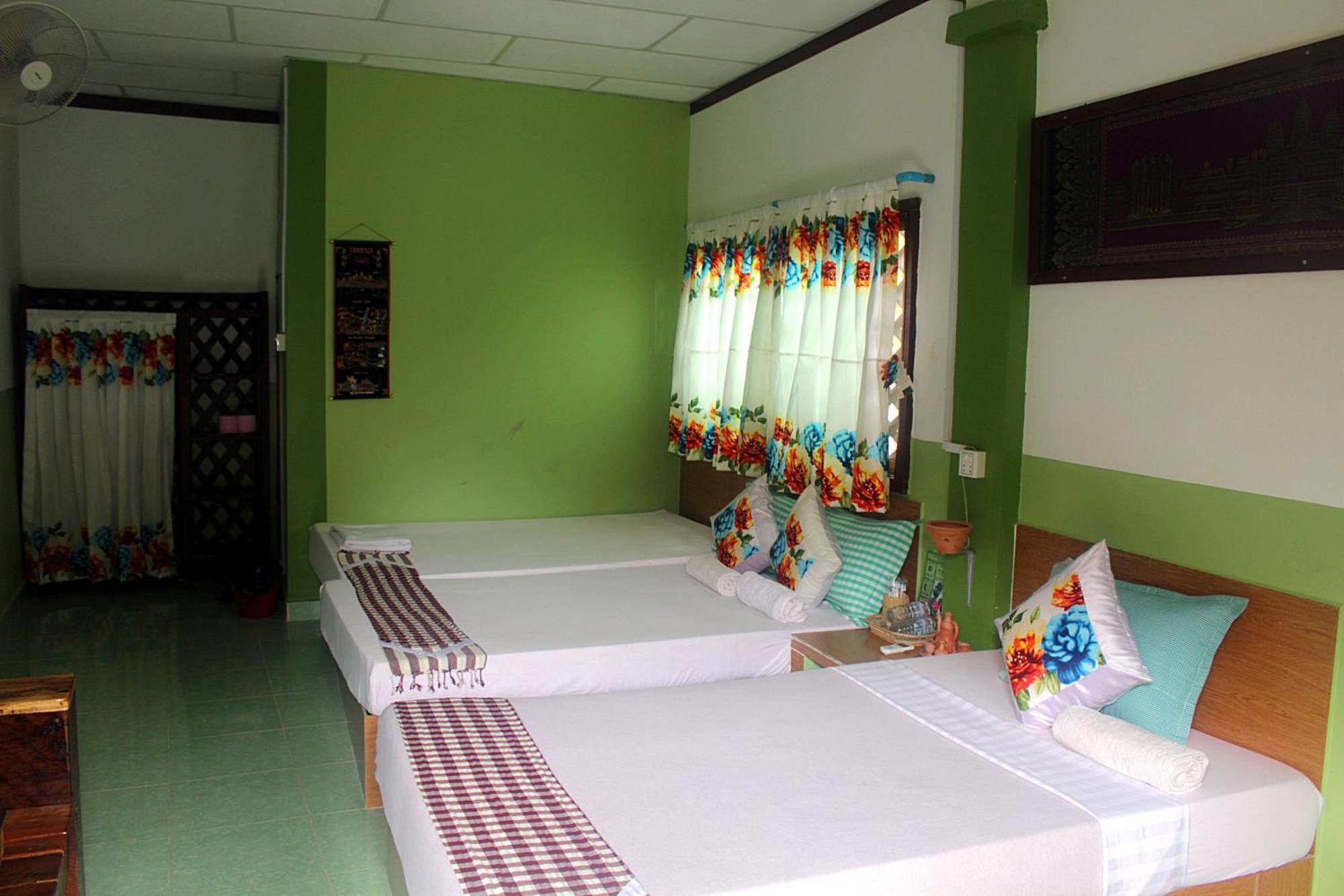 Garden Guesthouse Kampong Chhnang Chambre photo