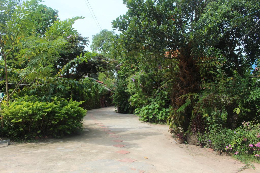 Garden Guesthouse Kampong Chhnang Extérieur photo