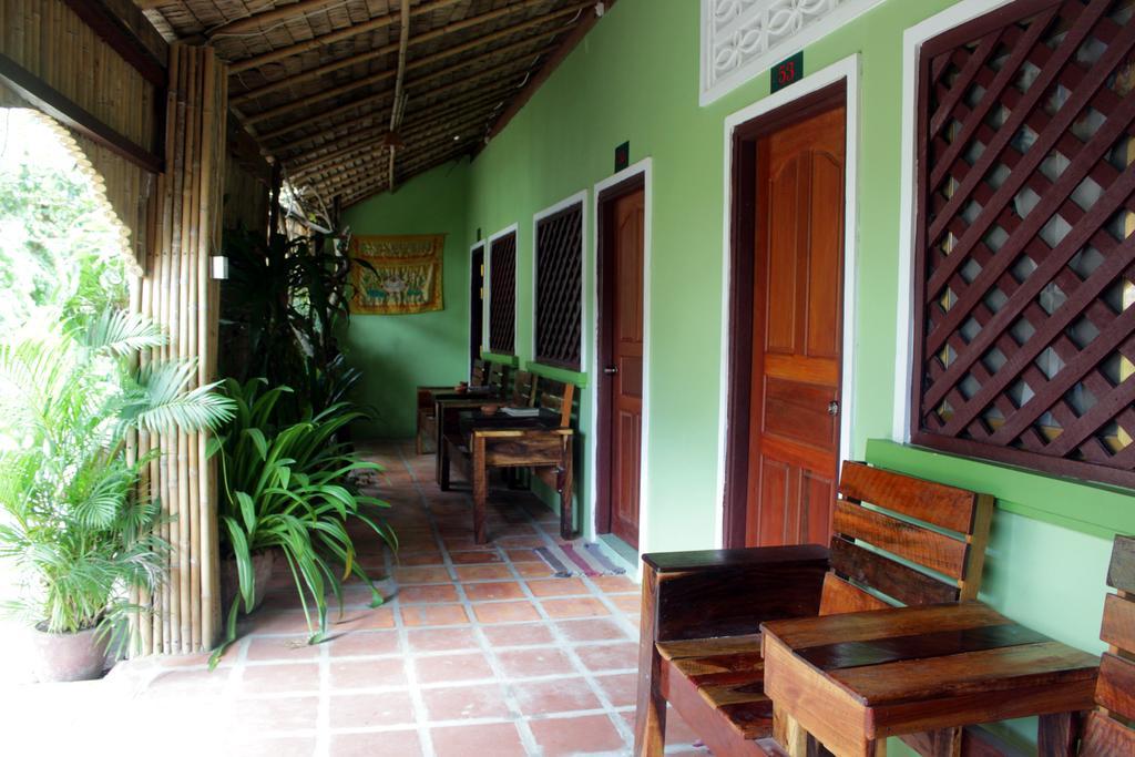 Garden Guesthouse Kampong Chhnang Extérieur photo